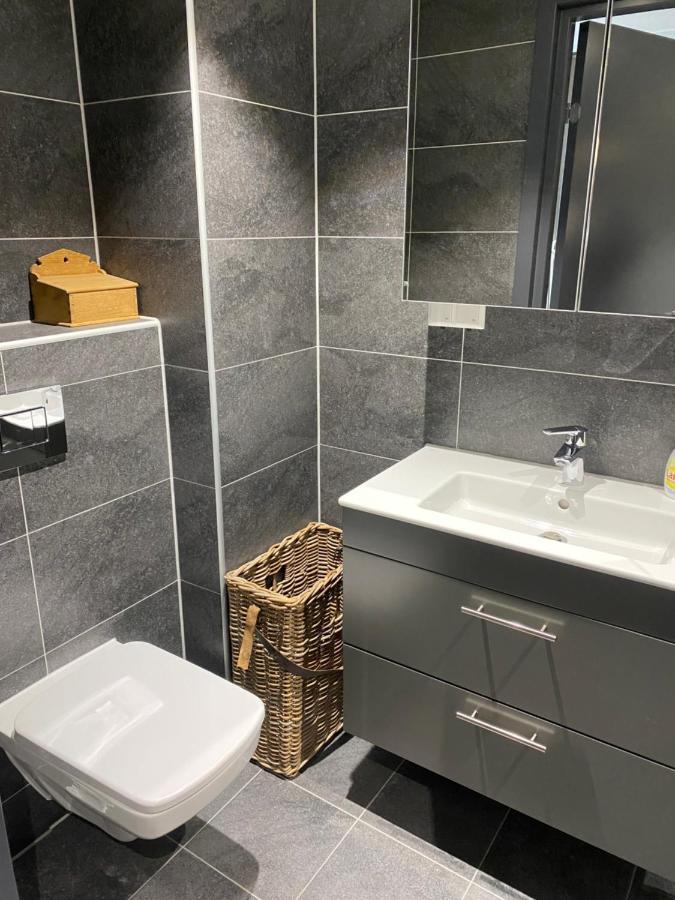 Leilighet Med Panoramautsikt Sjusjoen Innendors Parkering Екстериор снимка